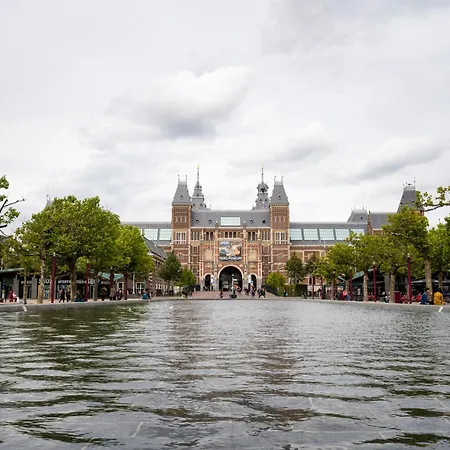 PREMIER SUITES Amsterdam-2